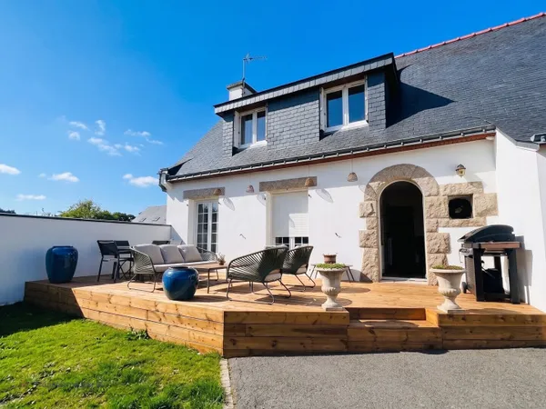 Maison Néo Bretonne rénovée à THEIX NOYALO - Aux portes de Vannes
