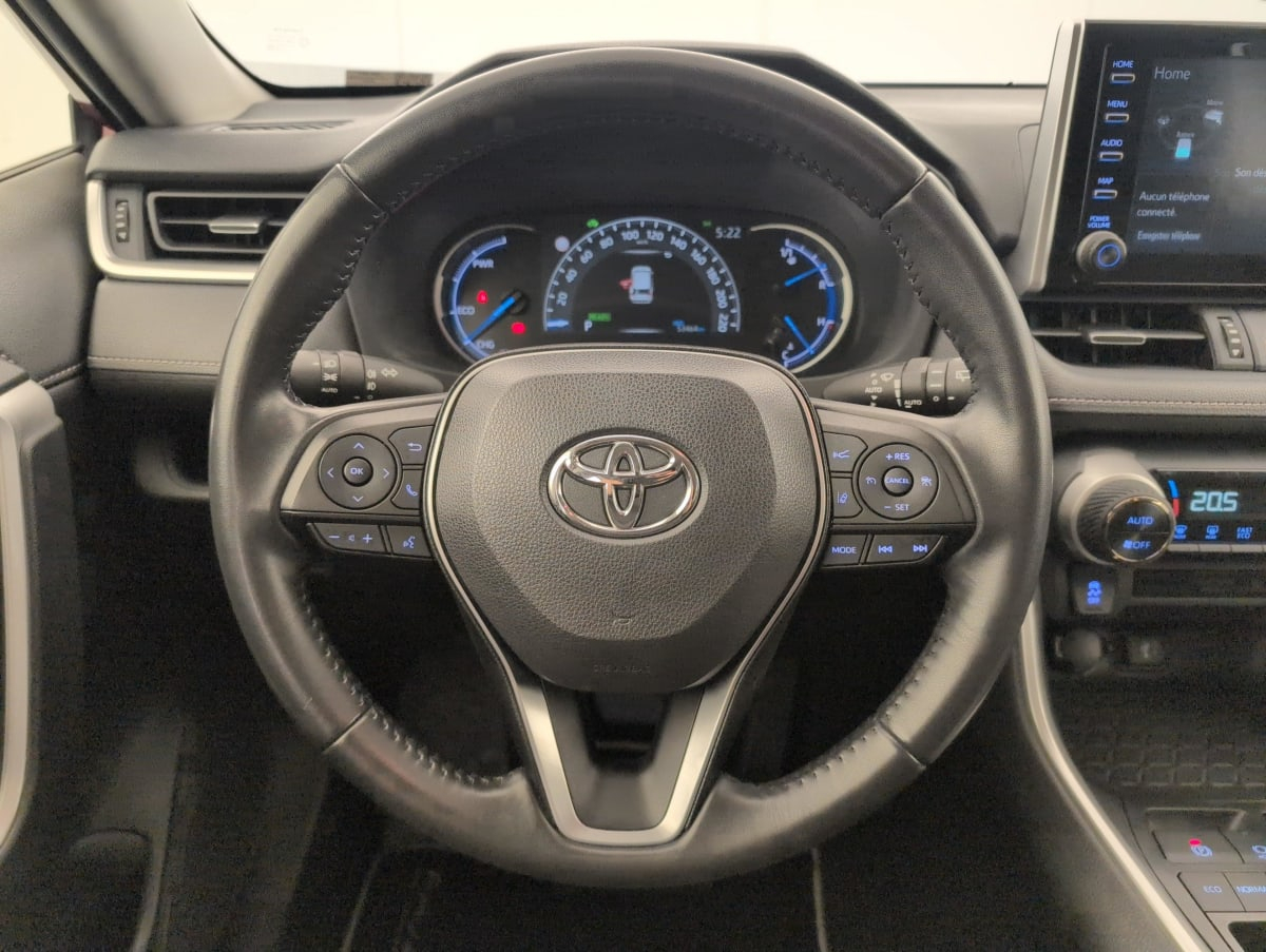 Toyota RAV 4 — photo 16