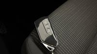 Volkswagen Golf 2.0 TDI SCR 115ch — photo 16
