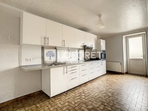 Deux Maisons - Saint Aubin Du Plain - 101.95 m2