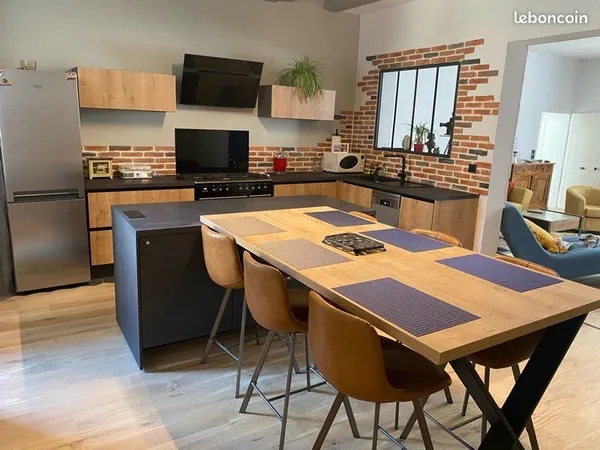 Appartement 91m2 - hyper centre Poitiers (place du marché)