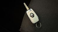 Renault Clio 1.5 Blue dCi 100ch Evolution — photo 16