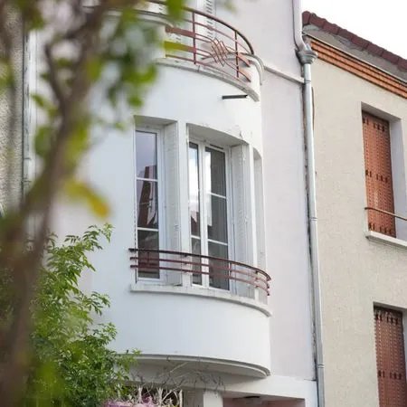 🏡 À LOUER - Maison entièrement rénovée- 130 m² - Vichy - 1100 euros CHARGES NON COMPRISES