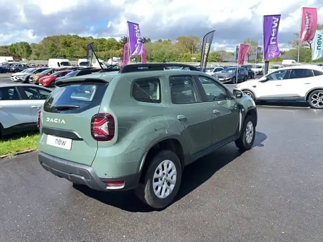 Dacia Duster eco-g 100 4x2 — photo 24