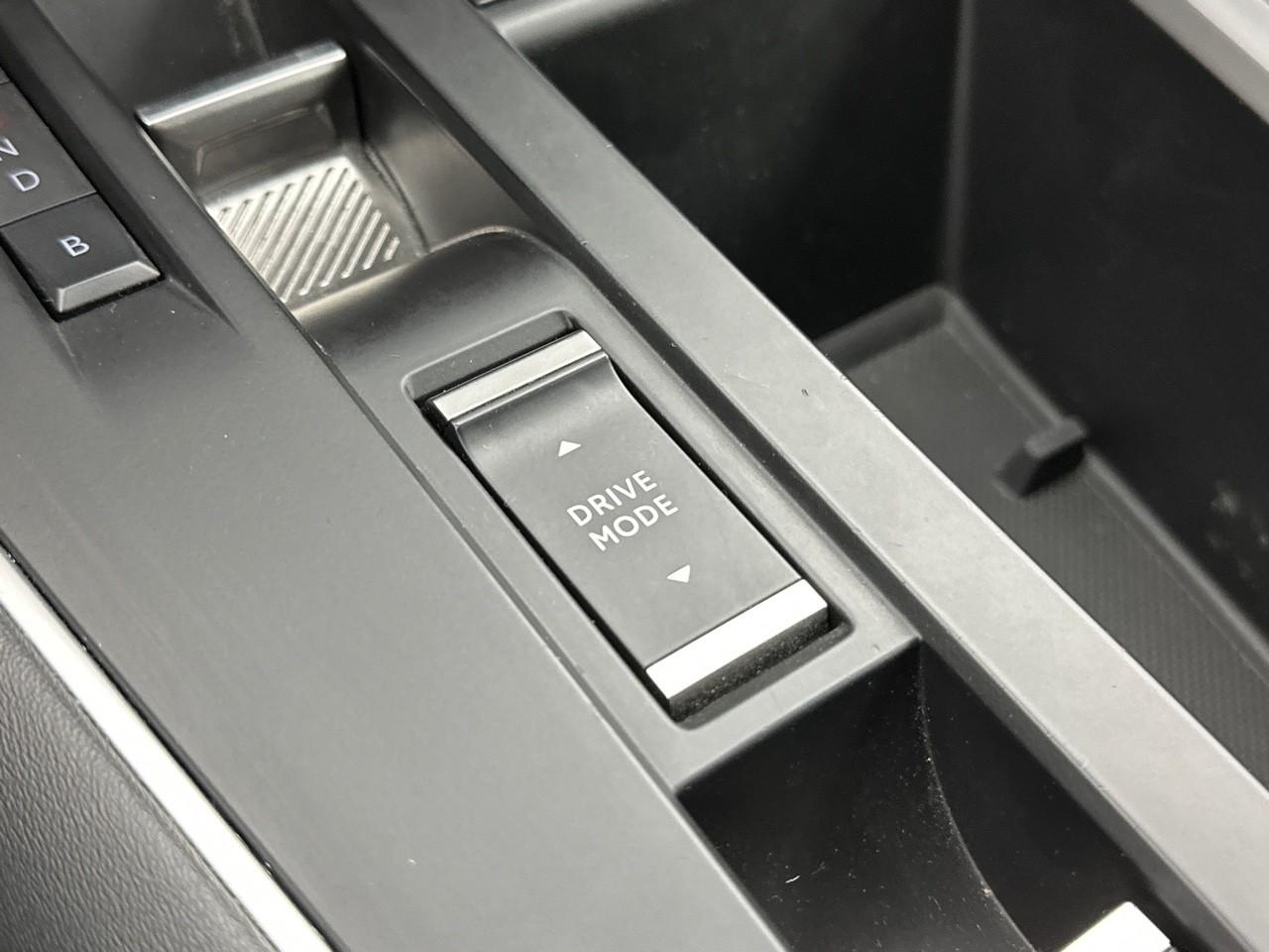 Citroën C5 Aircross hybride rechargeable 225 s&s e-eat8 c-series — photo 30