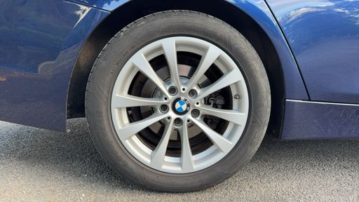 BMW Serie 3 Touring 318d 150 BVA8 - Business Design – 2018 – 153885 km – Diesel – Boîte Automatique — photo 44