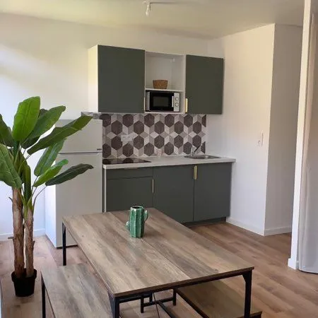 T2 + terrasse 24 m2
