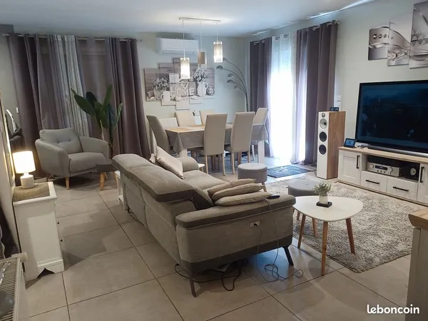 Maison env. 90 m² aménagés - PAC - Climatisation - Jardin 550 m²