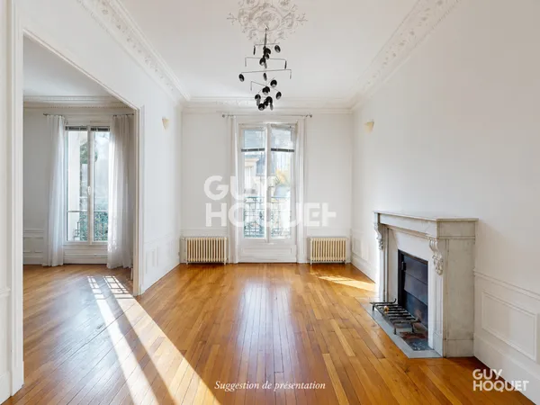 APPARTEMENT 4 PIECES - IMMEUBLE HAUSSMANNIEN - MAIRIE D'AUBERVILLIERS