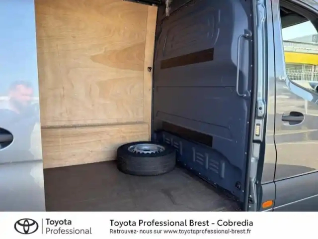 Mercedes Sprinter fg 215 cdi 39 3t0 select traction 9g-tronic — photo 12
