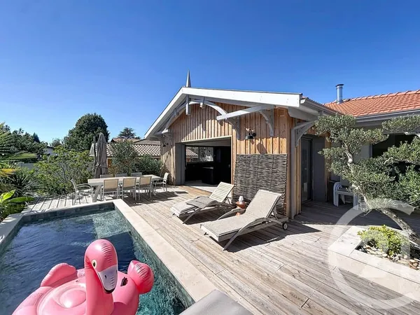 Maison 5 pièces 160 m²