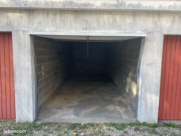 Location garage 14m2 Rennes