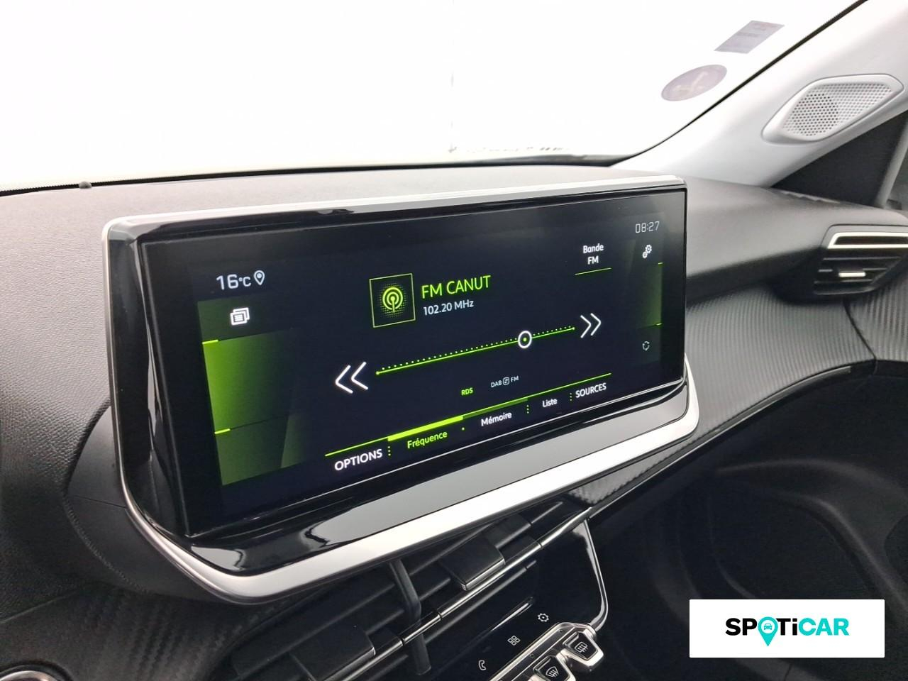 Peugeot 2008 1.2 puretech 130ch s&s roadtrip eat8 — photo 13