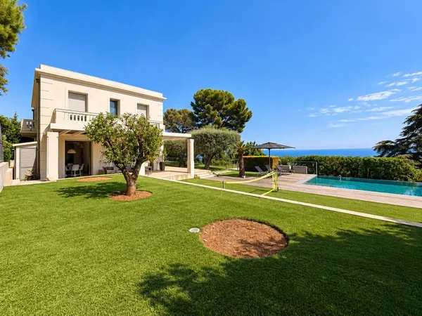 MAGNIFIQUE VILLA VUE MER