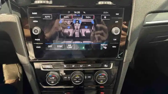Volkswagen Golf 1.4 hybrid rechargeable opf 204 dsg6 — photo 19
