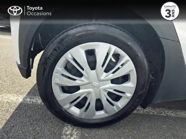 Toyota Aygo X 1.0 vvt-i 72ch dynamic my24 — photo 8