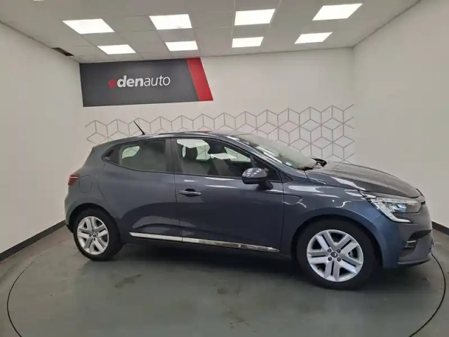 Renault Clio tce 90 - 21n — photo 17
