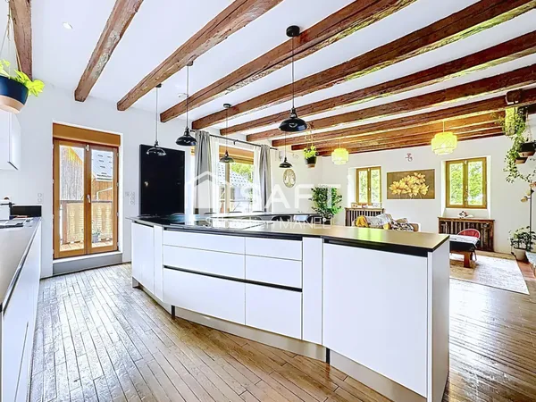 Maison 4 chambres, double garage
