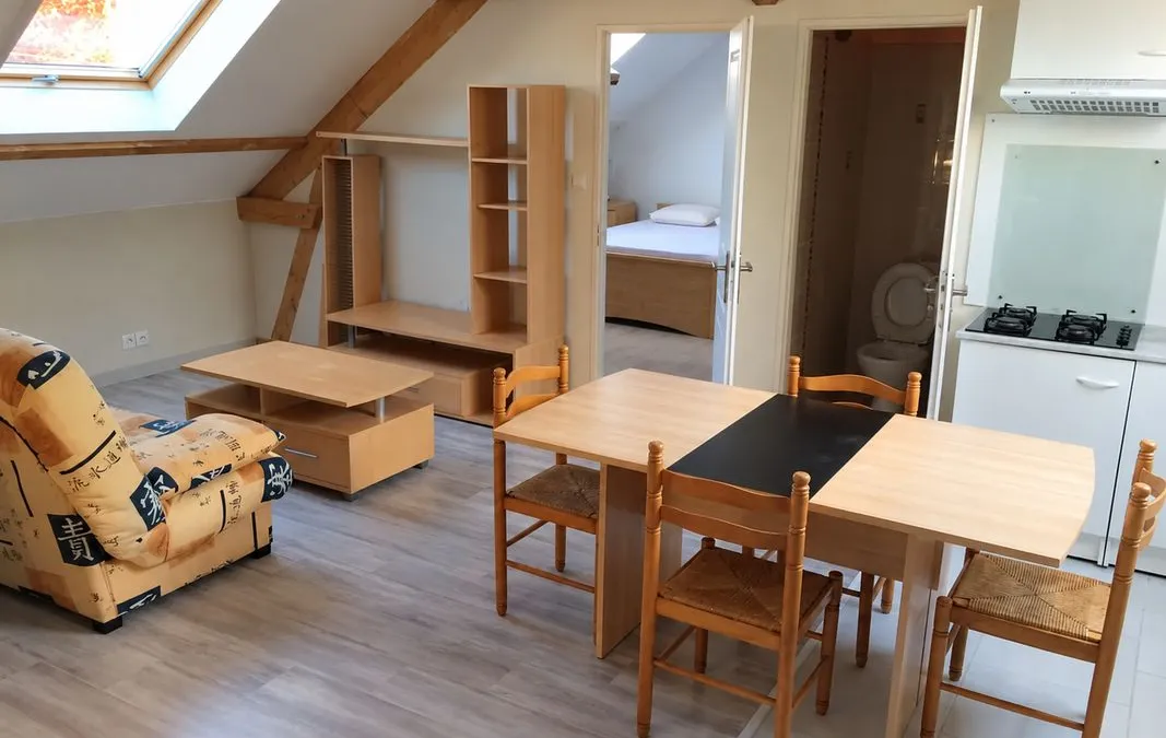 Photo 1
