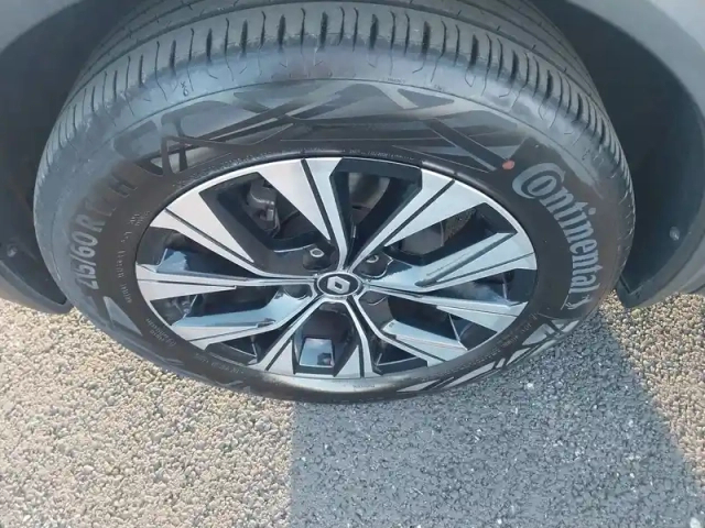 Renault Captur tce 100 gpl — photo 1