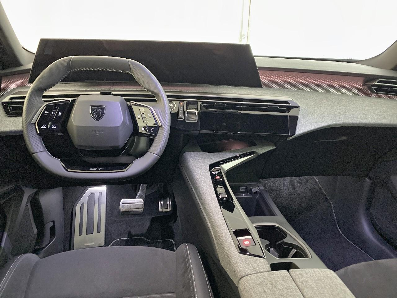 Peugeot 5008 hybrid 145 ch e-dcs6 gt — photo 8