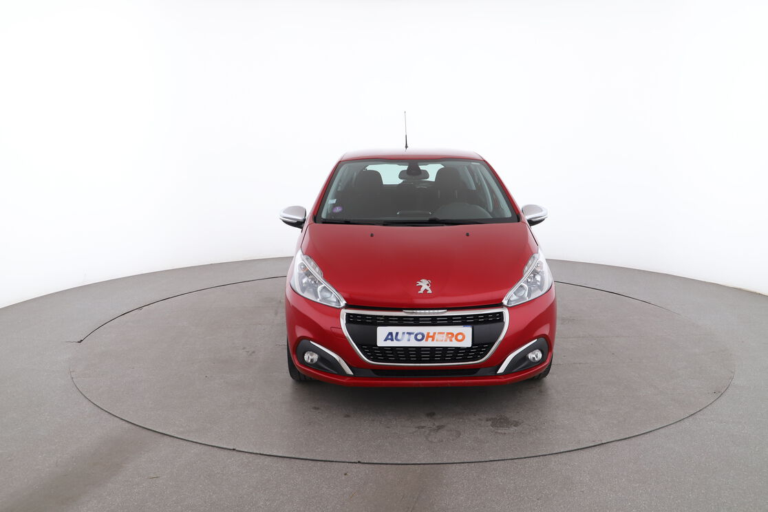 Peugeot 208 1.2 PureTech Allure — photo 8