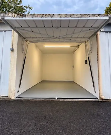 Box 13 m² avec électricité - Résidence sécurisée - Saint-Michel-sur-Orge