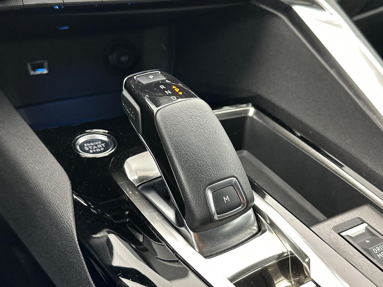 Peugeot 3008 puretech 130ch s&s eat8 style — photo 29