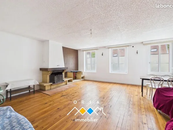 Maison 8 pièces 289 m²