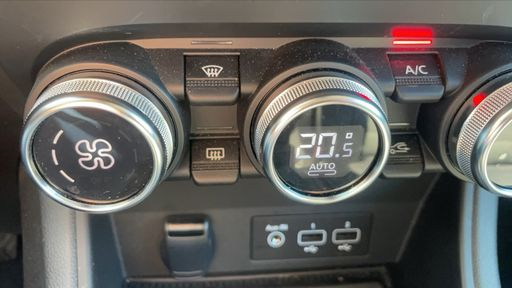 Renault Captur 1.0 TCe 90 - Intens – 2022 – 27757 km – Essence – Boîte Manuelle — photo 13