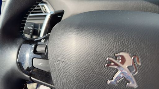 Peugeot 308 SW 1.5 BlueHDi 130 EAT6 - Active Business – 2019 – 146443 km – Diesel – Boîte Automatique — photo 8