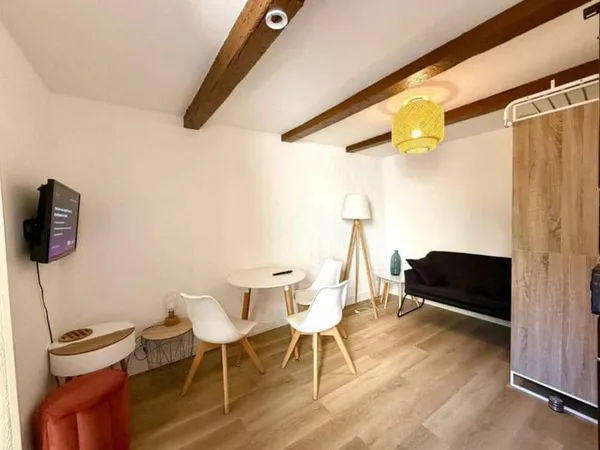 Studio 1 pièce 20 m²