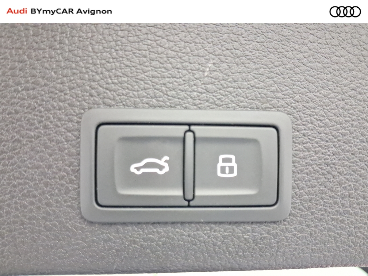 Audi Q2 35 TFSI 150 S tronic 7 — photo 38