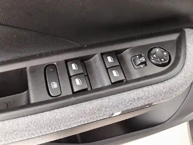 Opel Frontera electric 113 ch batterie 44 kwh — photo 82