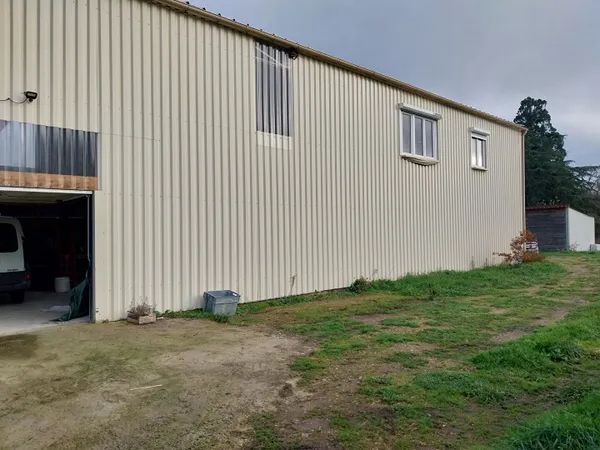 Maison 3 pièces 236 m²