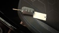 Peugeot 2008 1.2 PureTech 130ch E6.c Signature S&S — photo 16