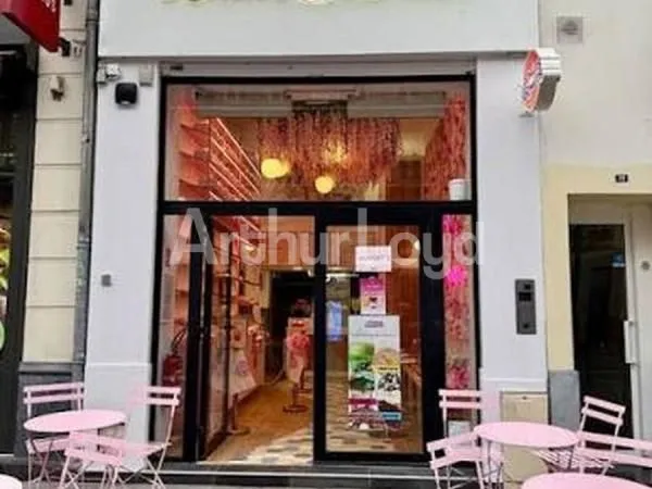 Local commercial 96 m²