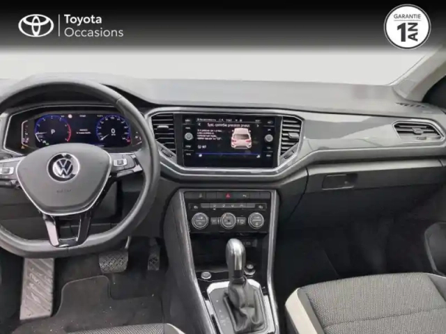 Volkswagen T-Roc 1.5 tsi evo 150ch carat dsg7 s&amp;s — photo 10