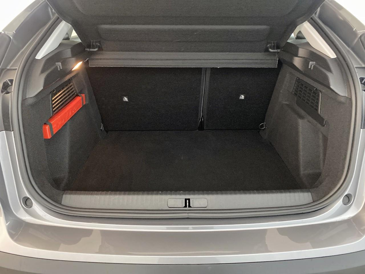 Citroën C4 hybride 136 e-dcs6 plus — photo 6