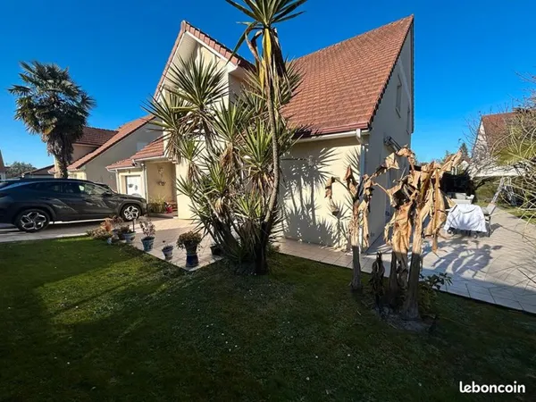 Propriété 7 pièces 208 m²
