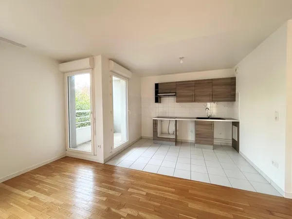 Vends t3 - 67 m² - Corbeil-Essonnes 91100