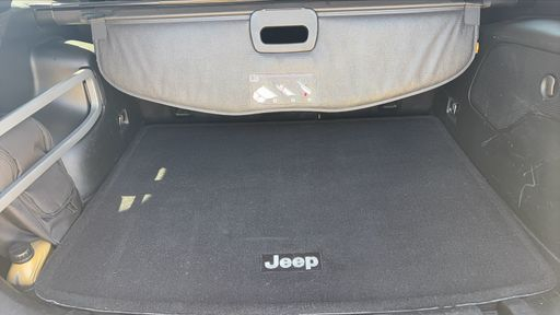 Jeep Cherokee 2.2 CRD 4WD 184 cv boite auto - Night Eagle – 2018 – 95375 km – Diesel – Boîte Automatique — photo 25