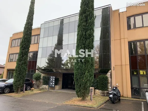 Bureaux 119 m²