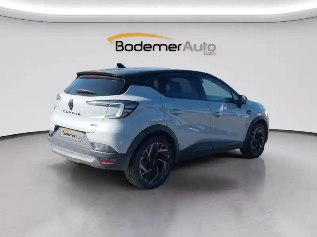 Renault Captur e-tech full hybrid 145 ch — photo 5