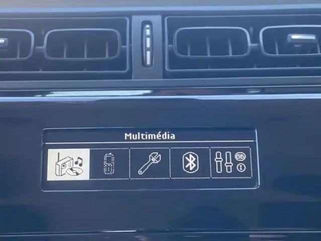 Citroën C3 ii bluehdi 75 bvm feel edition — photo 10