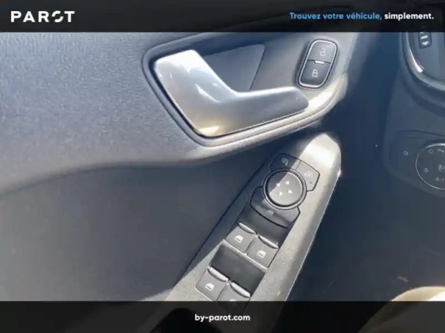 Ford Fiesta 1.0 flexifuel 95ch st-line 5p — photo 6