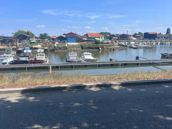 À Vendre Droit au bail tout équipé Port de la teste