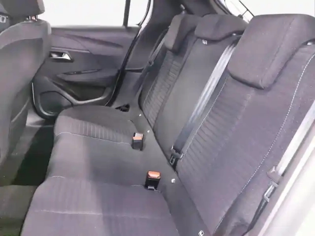 Peugeot 208 puretech 75 s&amp;s bvm5 — photo 2