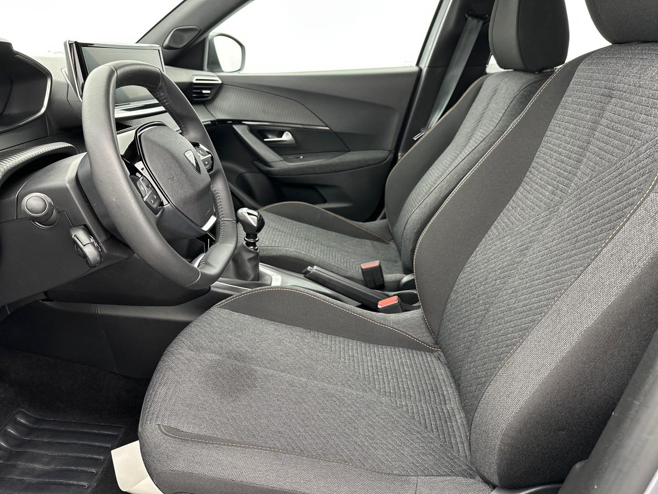 Peugeot 2008 100 s&s bvm6 style — photo 9
