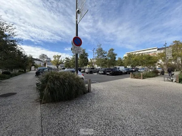 Parking 15 m²